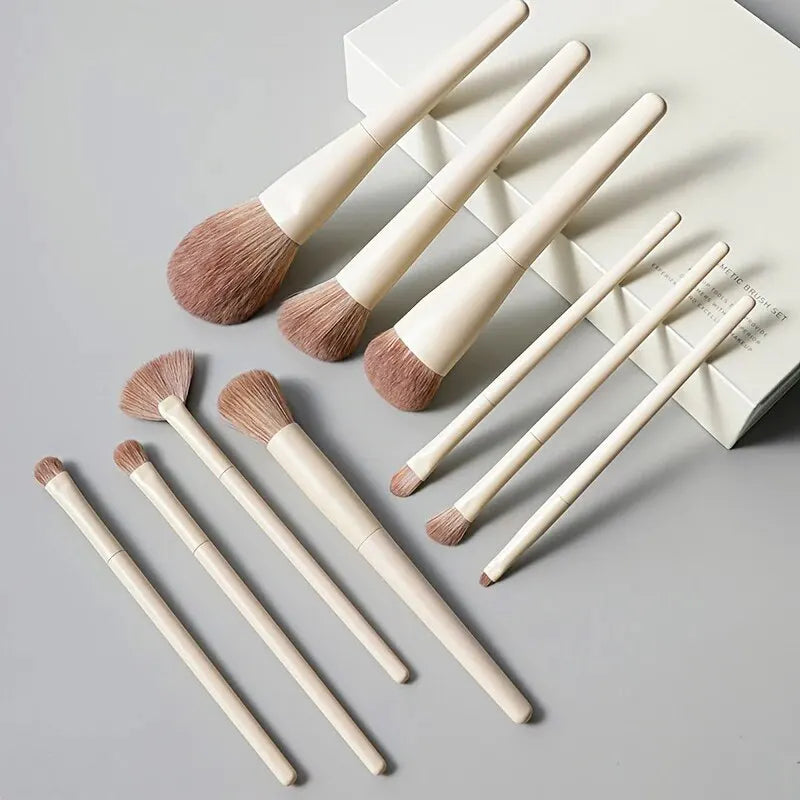 10 PCS Premium Makeup Brush Set Foundation Blending Brush Eye Shadow Facial Powder Blush Concealer Highlight Makeup Beauty Tools